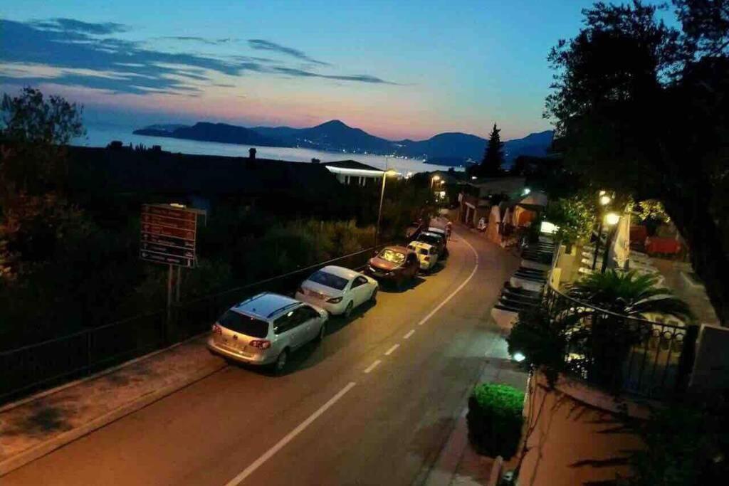 Bmv Room For 2-3 With Greenery View Sveti Stefan Εξωτερικό φωτογραφία